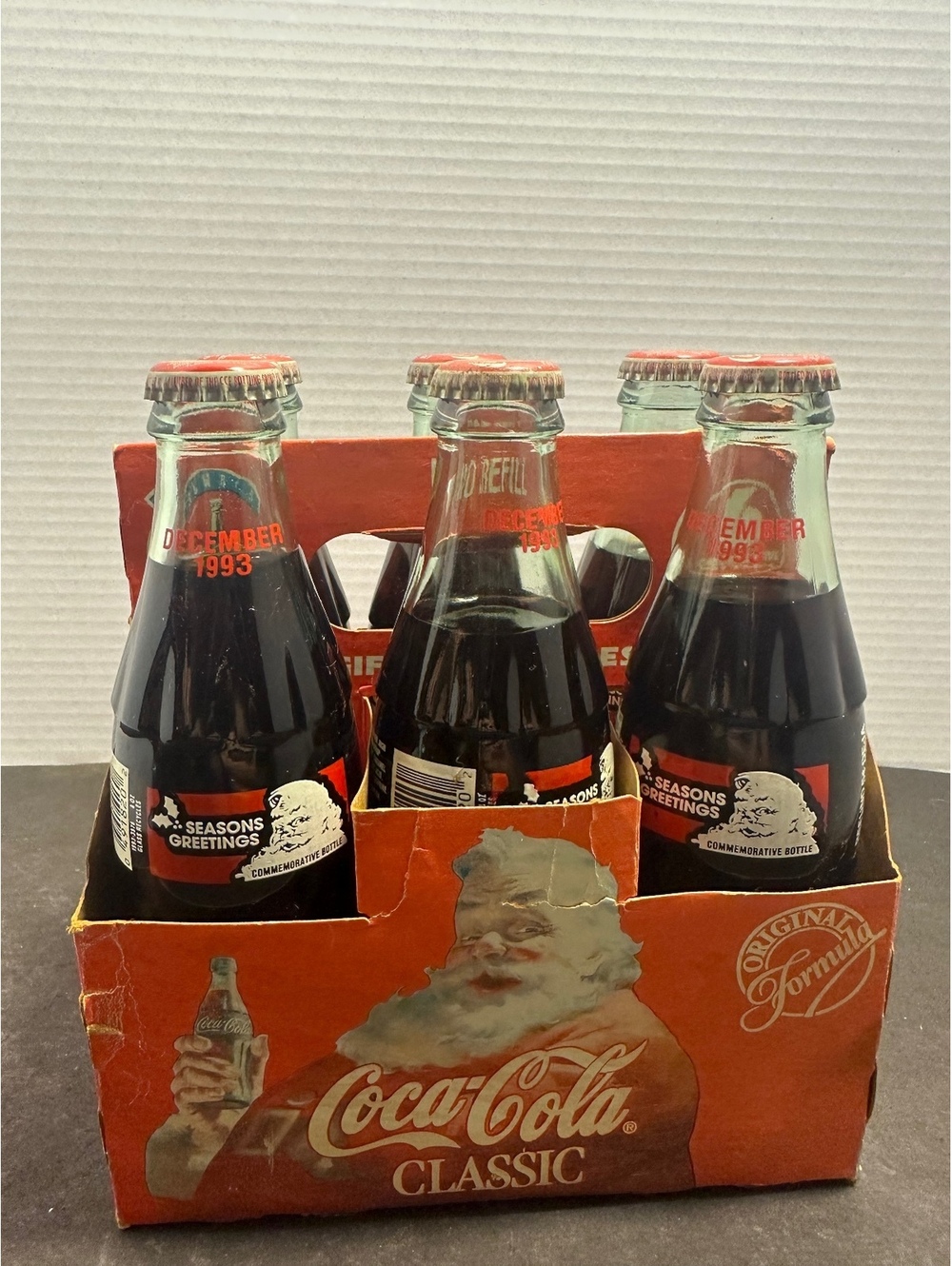 1993 Coca Cola Christmas Santa commemorative bottles full sealed 6 pack
